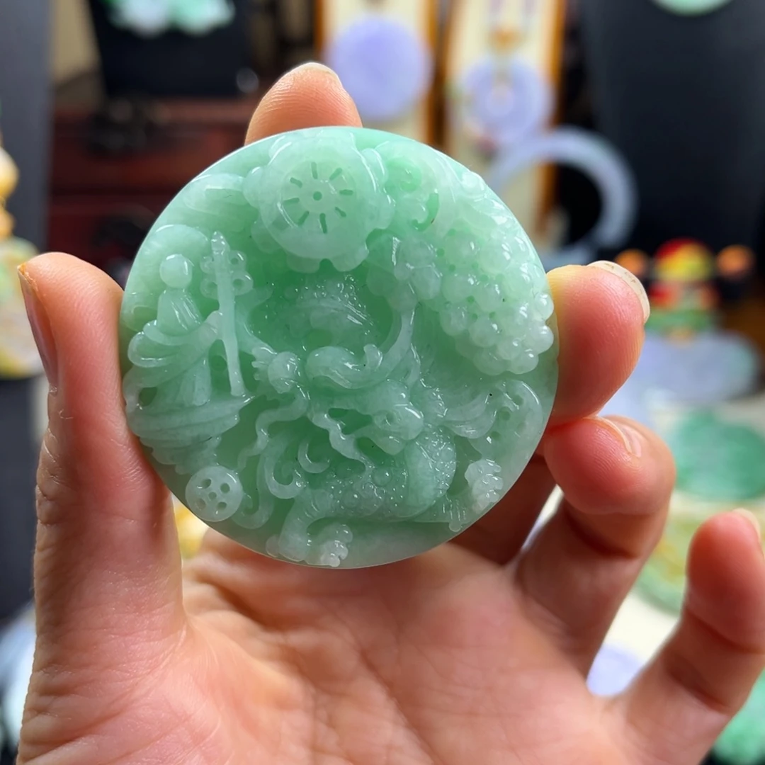 翡翠未镶嵌颈饰天然翡翠