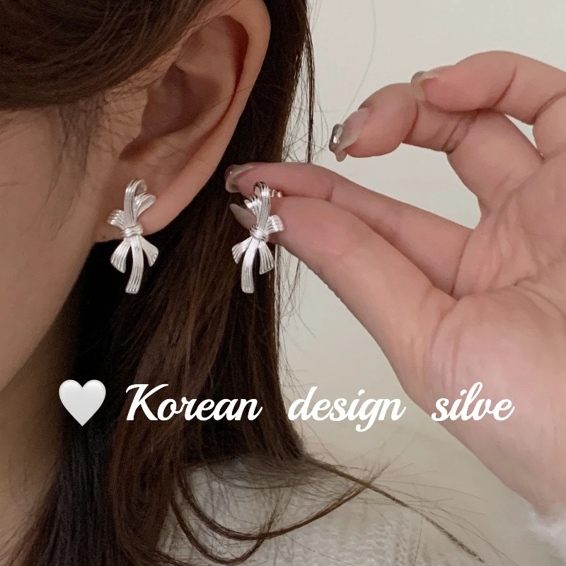 925银耳饰 蝴蝶结耳钉 韩版ins风小众冷淡风设计高级精致感耳饰女