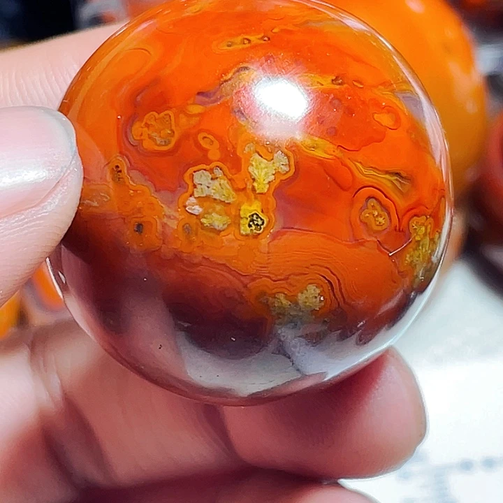 玛瑙/玉髓玛瑙未镶嵌用**?