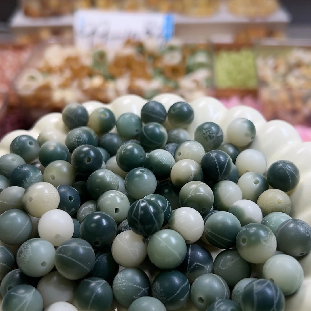 菩提根/象牙果吊坠卡12绿飘花星坐圆100颗