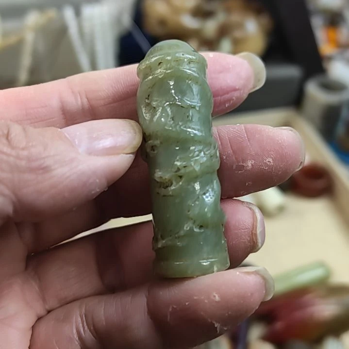 和田玉（糖玉）未镶嵌挂件