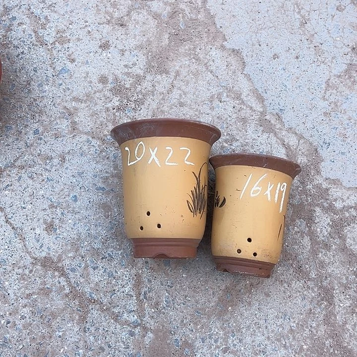 红陶紫砂工艺厂……紫砂工艺厂