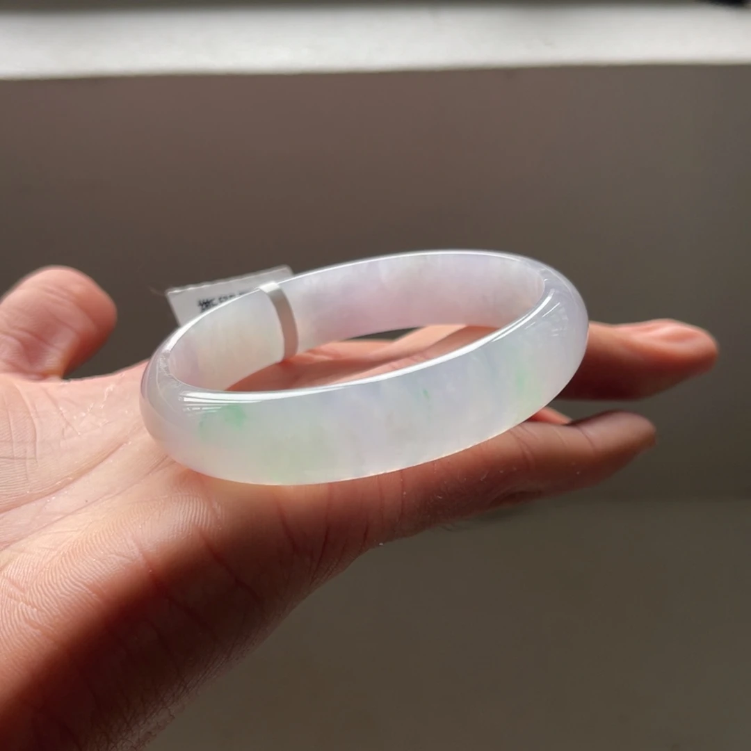 翡翠未镶嵌手镯57圈三天鉴赏期