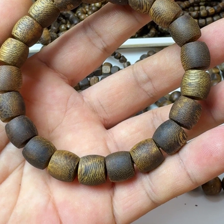 沉香手串思*君乌身手串9克