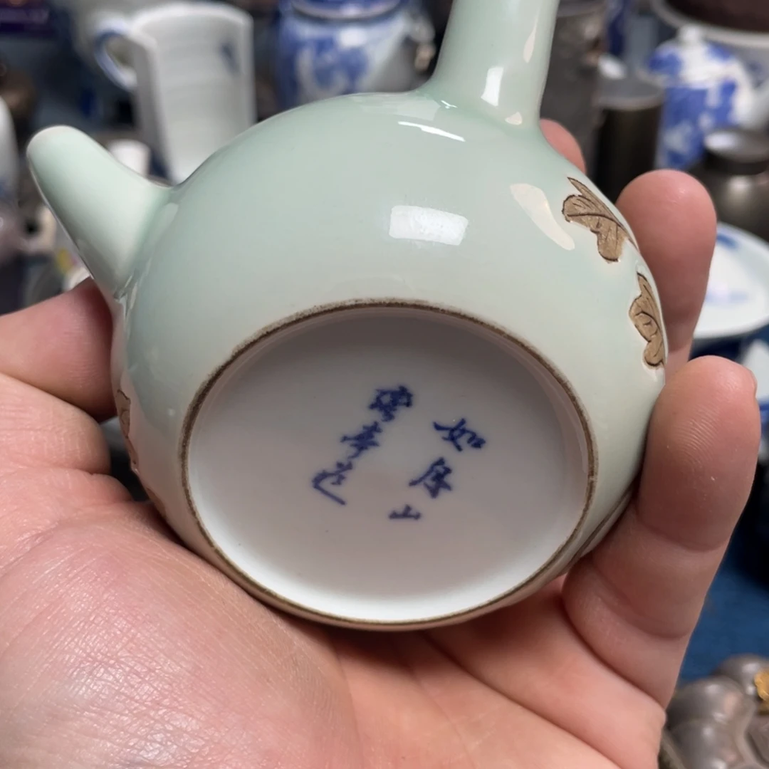 凌***放核桃俩个球核桃两个球茶壶