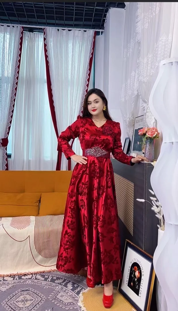 新款时尚黑红裙子001