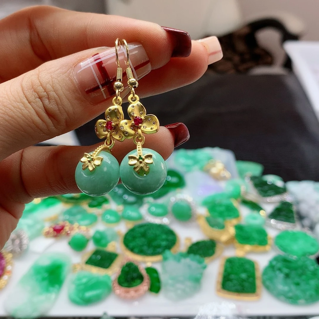 【闪购商品】翡翠耳饰未镶嵌，