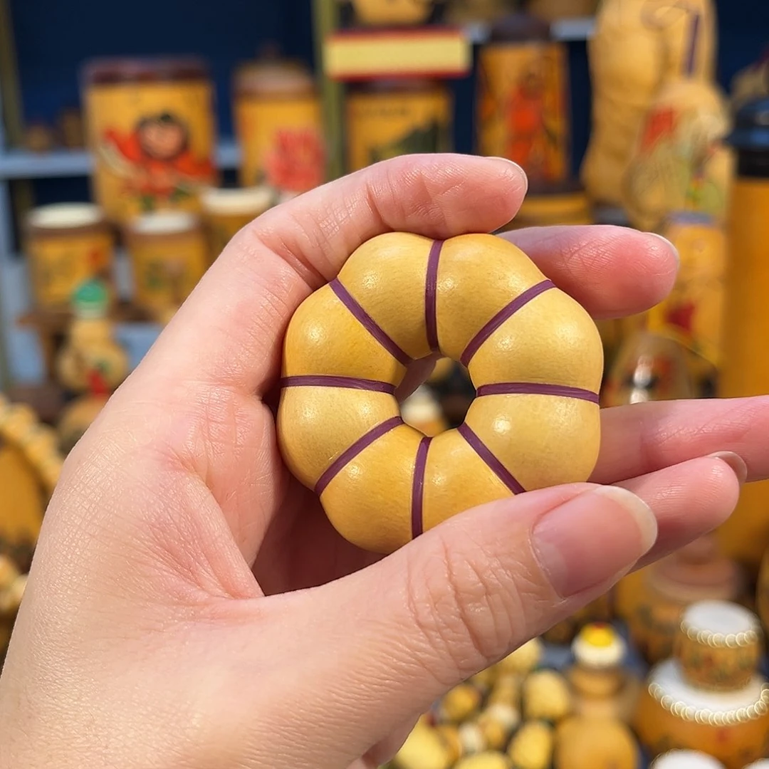 大叶紫檀（黑酸枝木类）勿****头