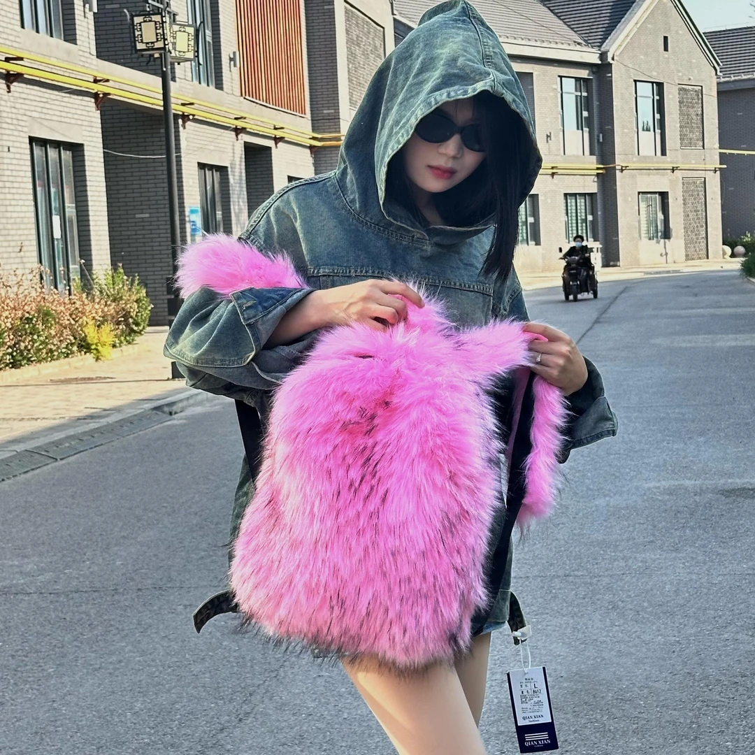 Y2K千禧貉子毛毛绒大容量双肩包女亚文化朋克旅游户外背包辣妹