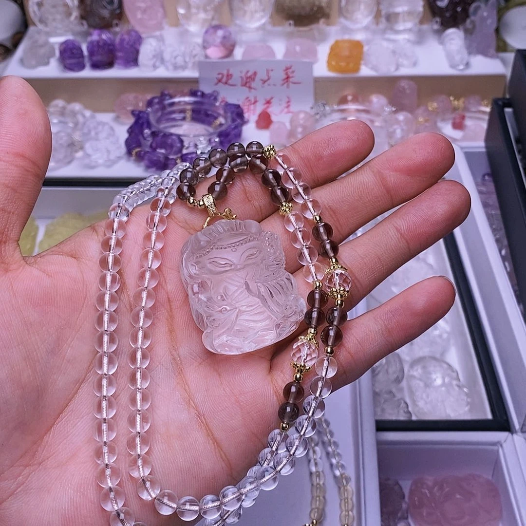 水晶颈饰未镶嵌泪****饭白水晶将军狐吊坠 送链子