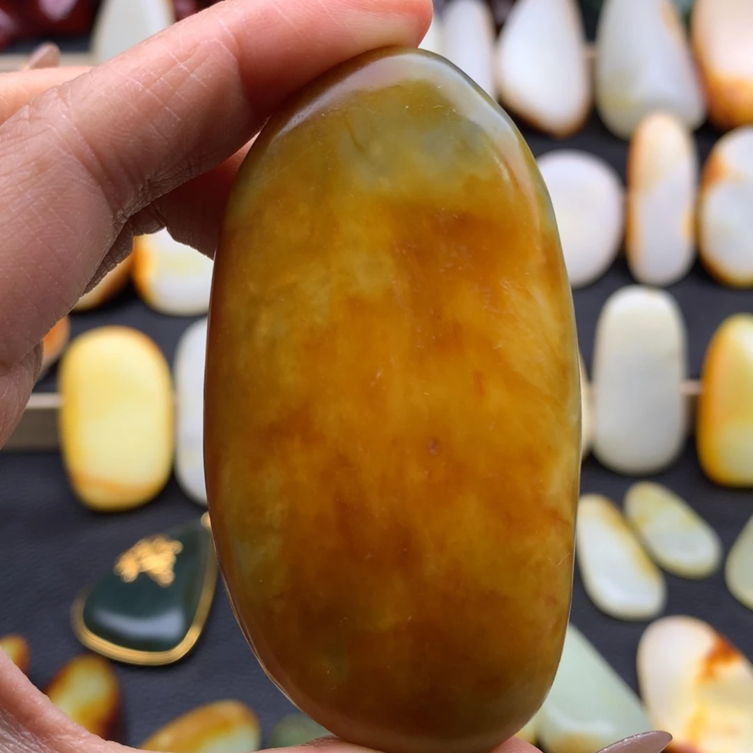 和田玉挂件未镶嵌