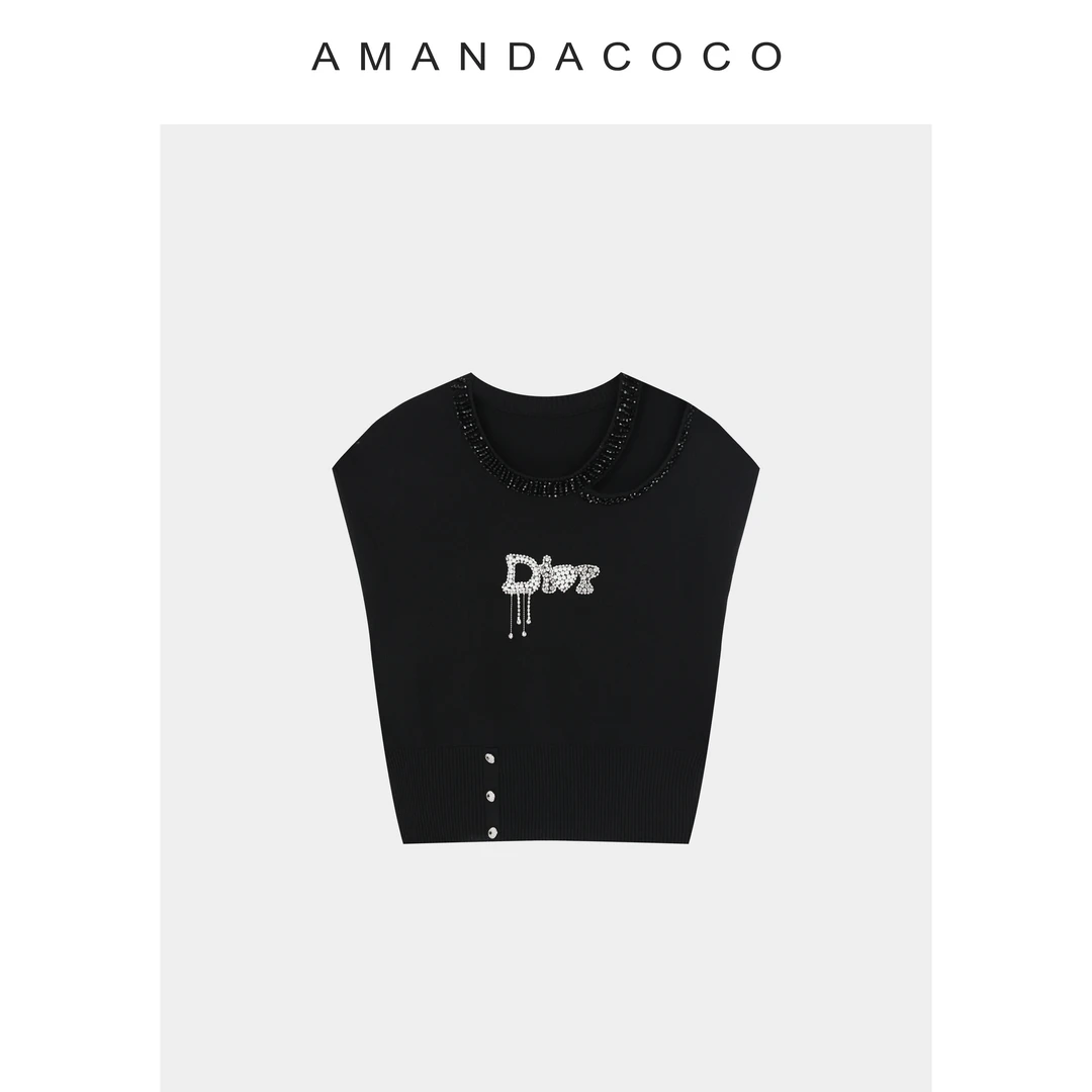 灿灿# 悠然南法～夏季薄款串珠字母拼接显瘦露肩短袖针织衫