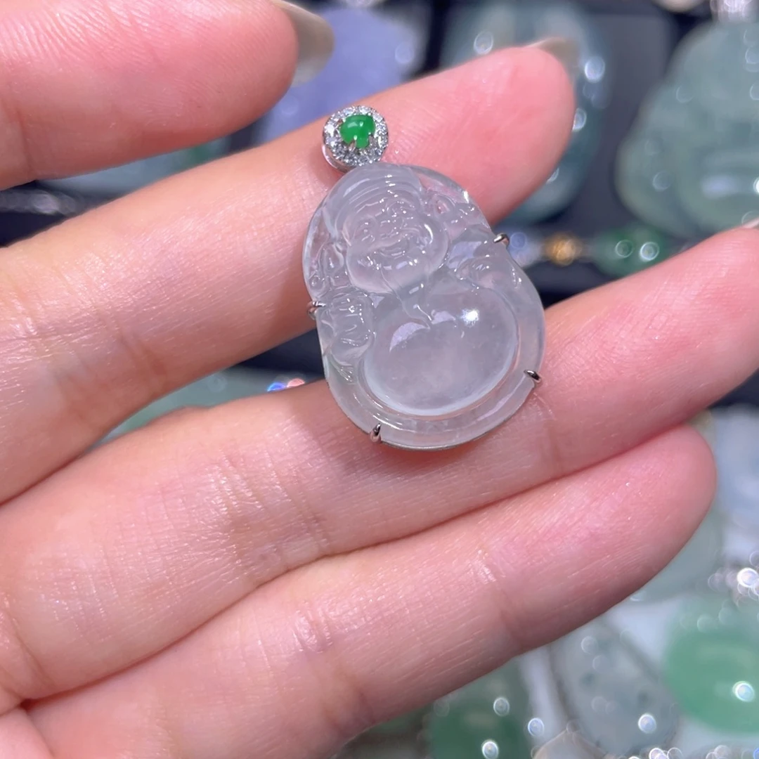 颈饰18K金镶嵌翡翠翡翠