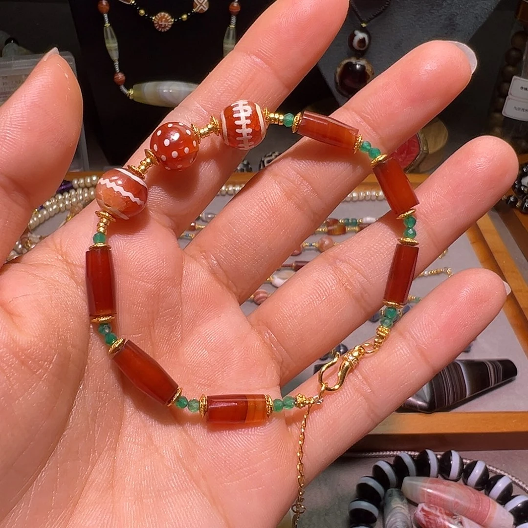 蒲***夏树脂制品西亚手链