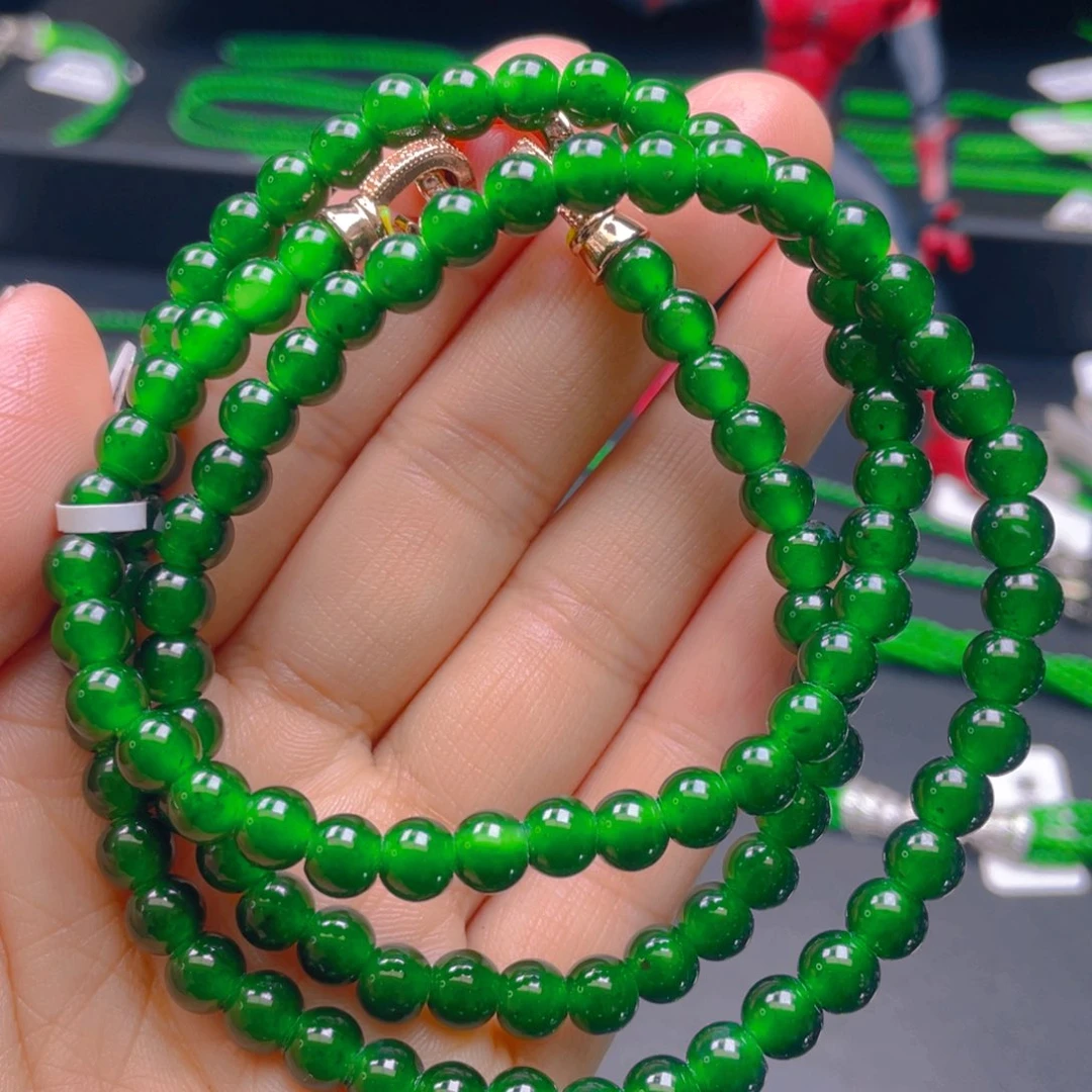 翡翠颈饰未镶嵌，1