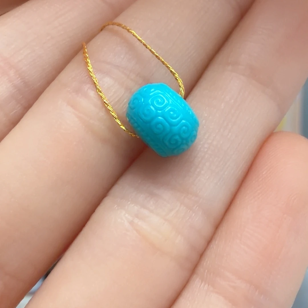 绿松石未镶嵌颈饰