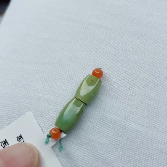南红玛瑙未镶嵌珠宝奇石