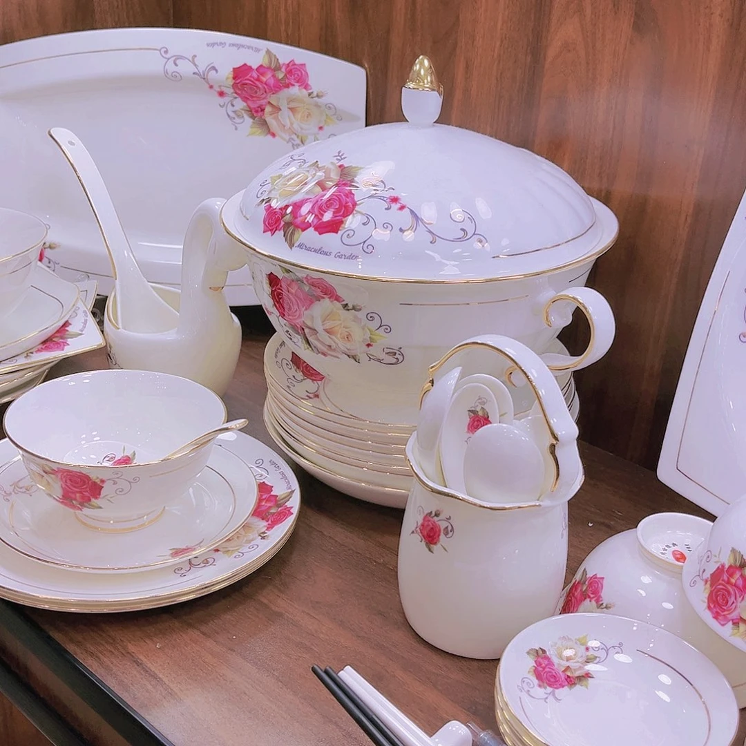 【闪购商品】瓷皇家玫瑰