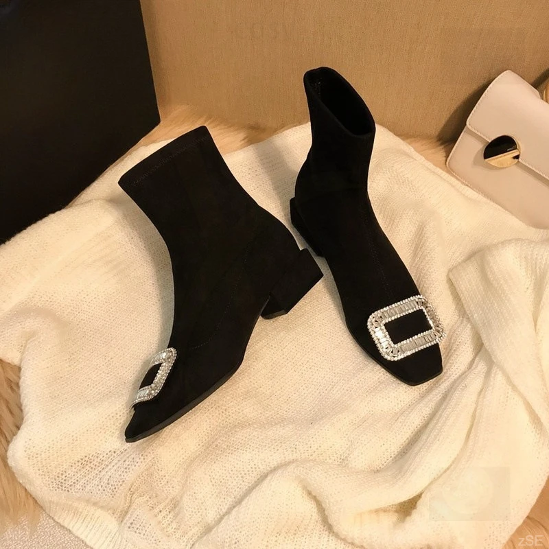 方扣水钻弹力袜靴女2024低跟绒面粗跟黑色方头短靴女瘦瘦靴