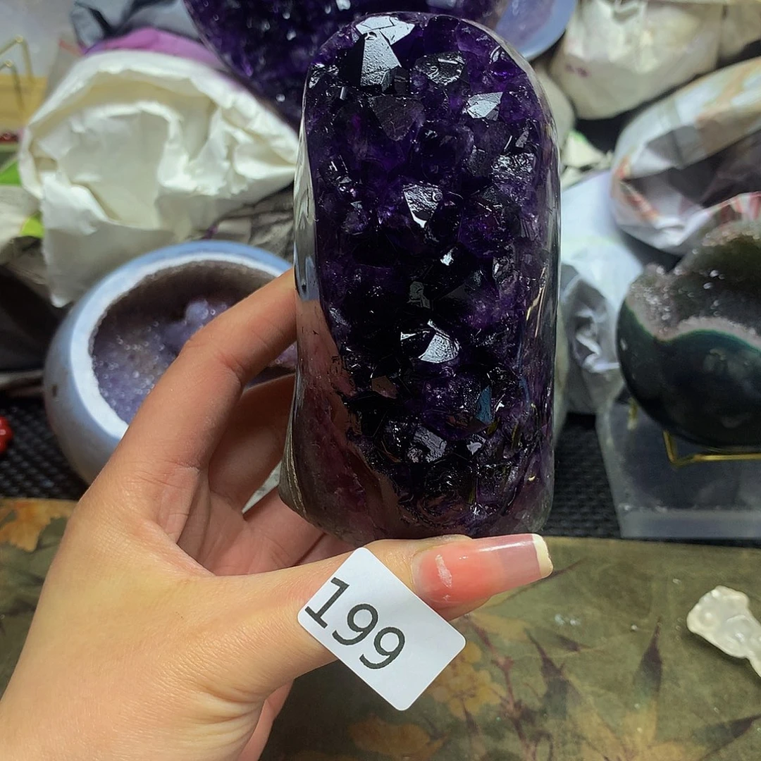 紫晶大型摆件（非配饰）未镶嵌