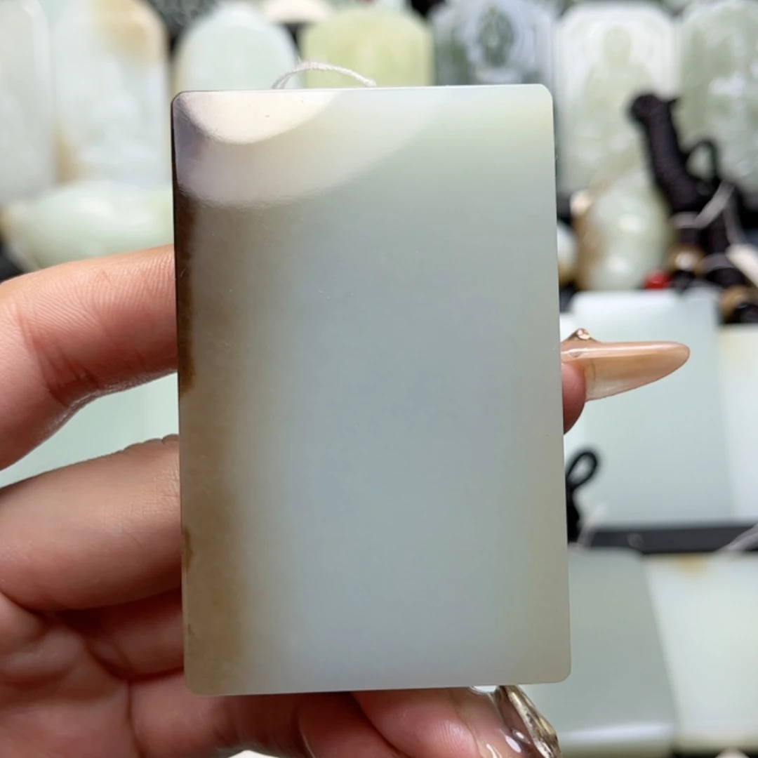 【闪购商品】颈饰未镶嵌和田玉