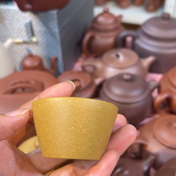 紫砂茶壶黄金杯子一个