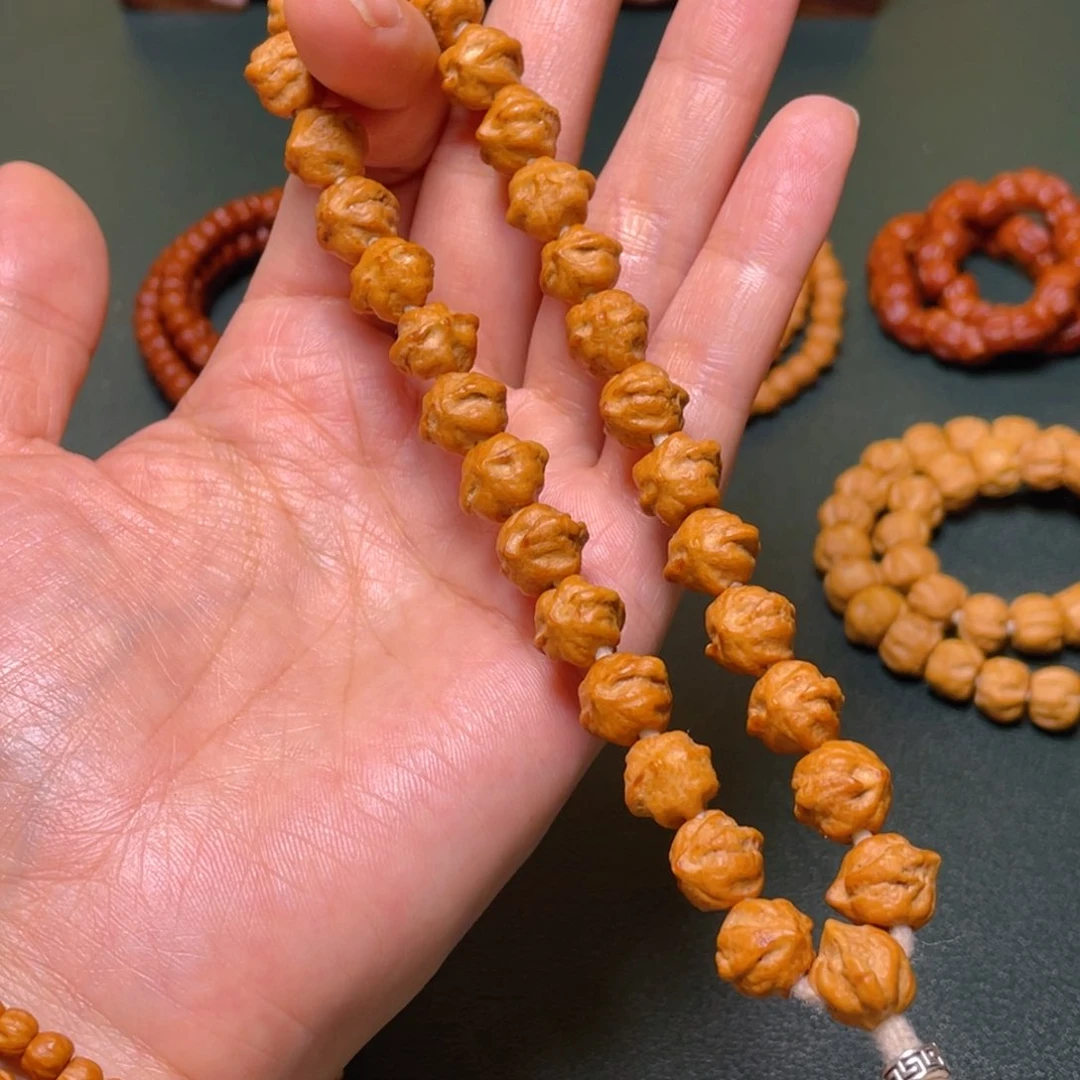 柏香籽/百香籽手串狐狸手持