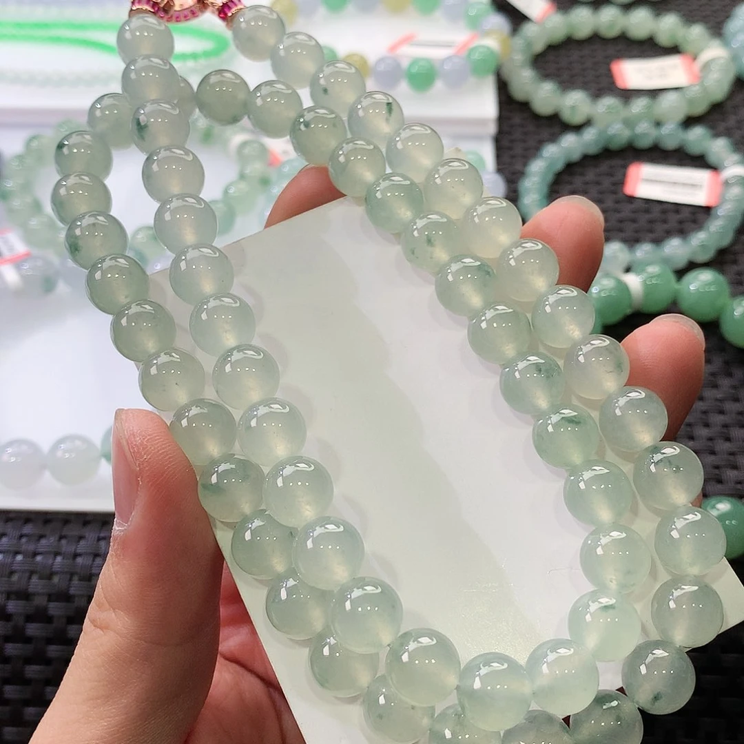 翡翠手链未镶嵌翡翠