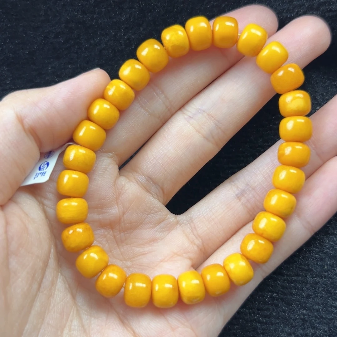 未镶嵌琥珀珠宝奇石