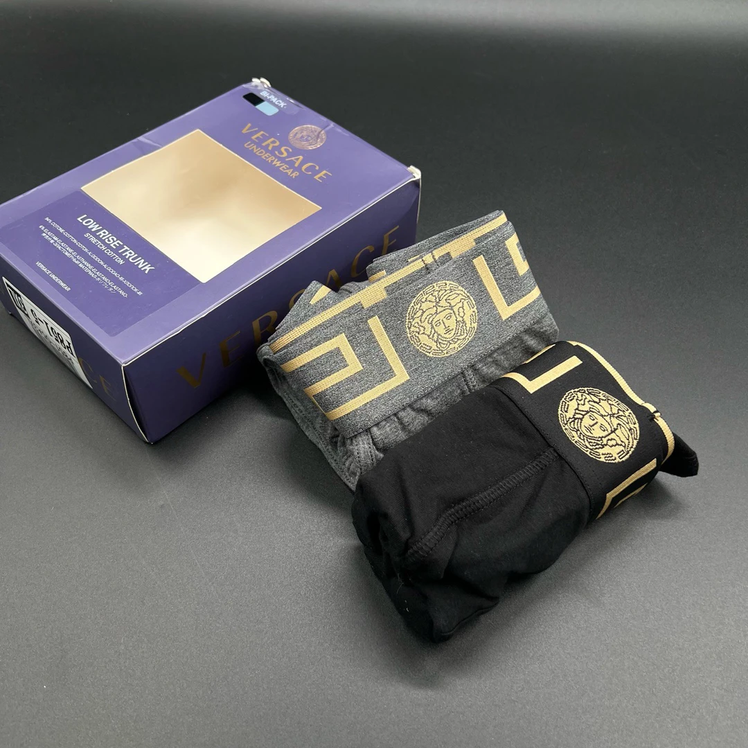 全新未使用 VERSACE/范思哲 （jp）216 双色人像印花内裤 8码