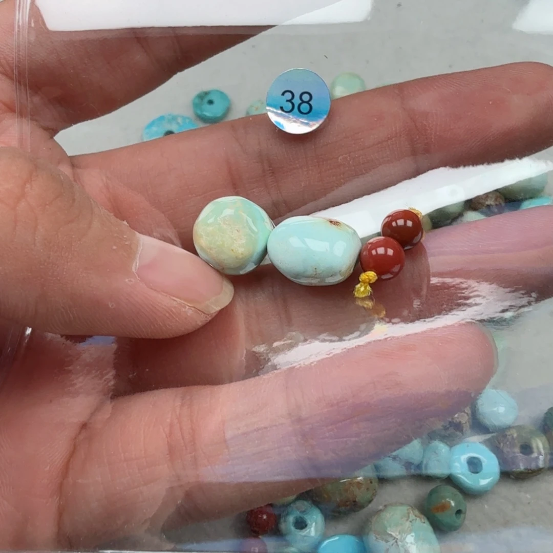 南红玛瑙未镶嵌珠宝奇石