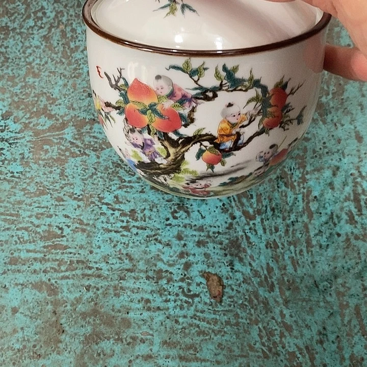 摆件陶童子寿桃炖盅