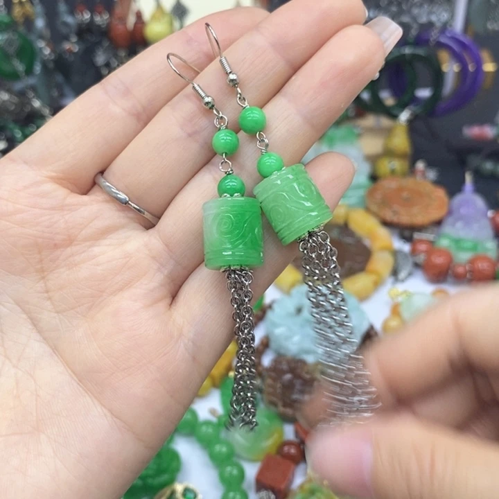 翡翠未镶嵌颈饰耳坠41