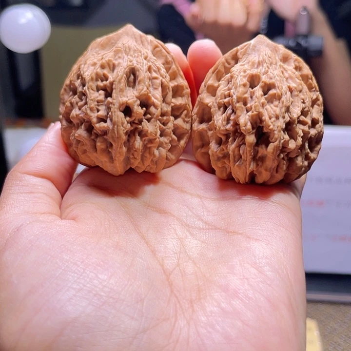 文玩核桃把件麦虎