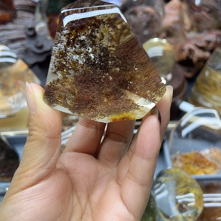 未镶嵌水晶珠宝半成品