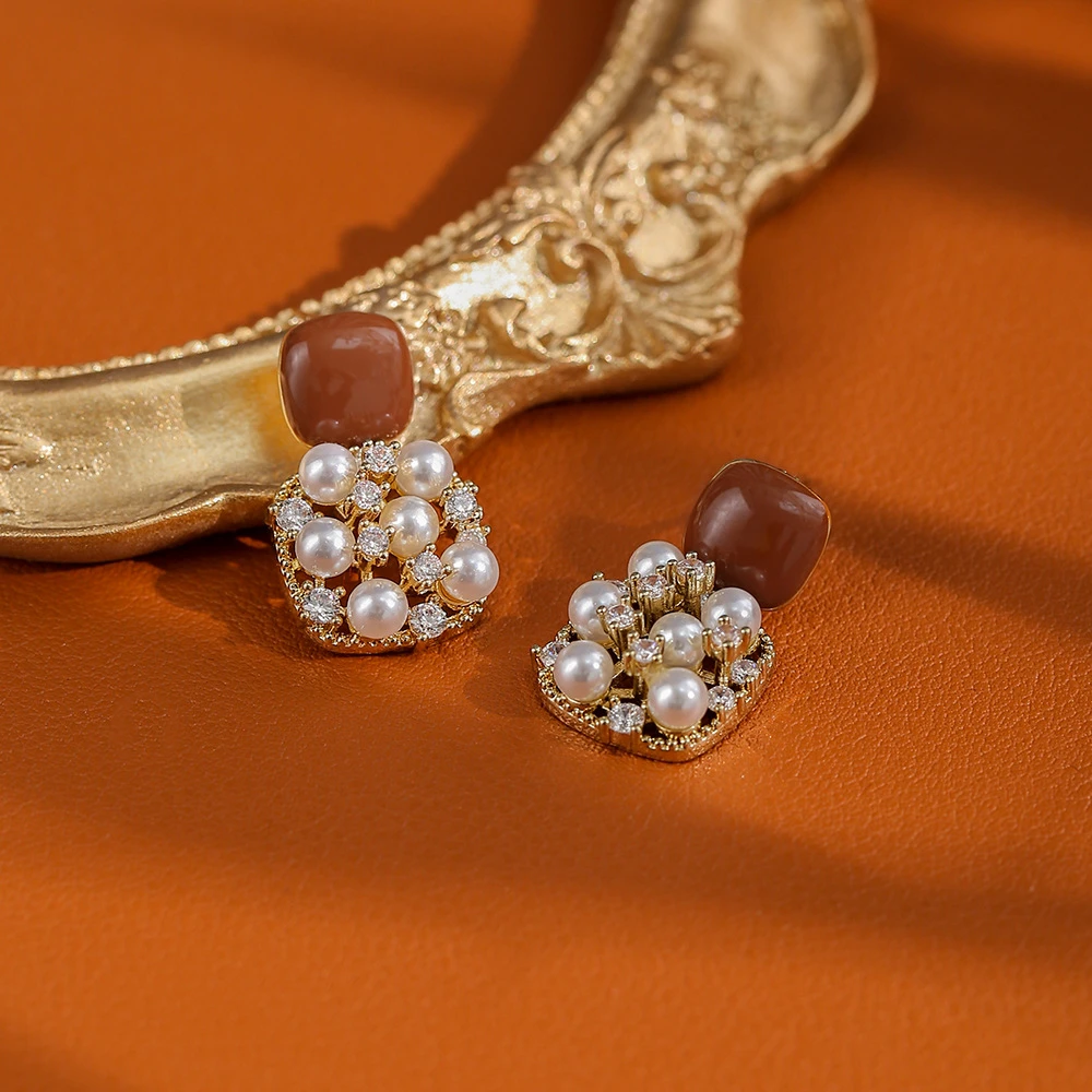 足银玻璃耳饰 925银针美拉德风锆石耳钉手工轻奢气质法式简约经典