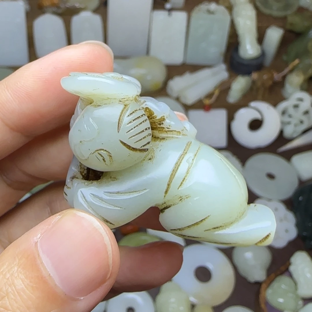 和田玉未镶嵌挂件