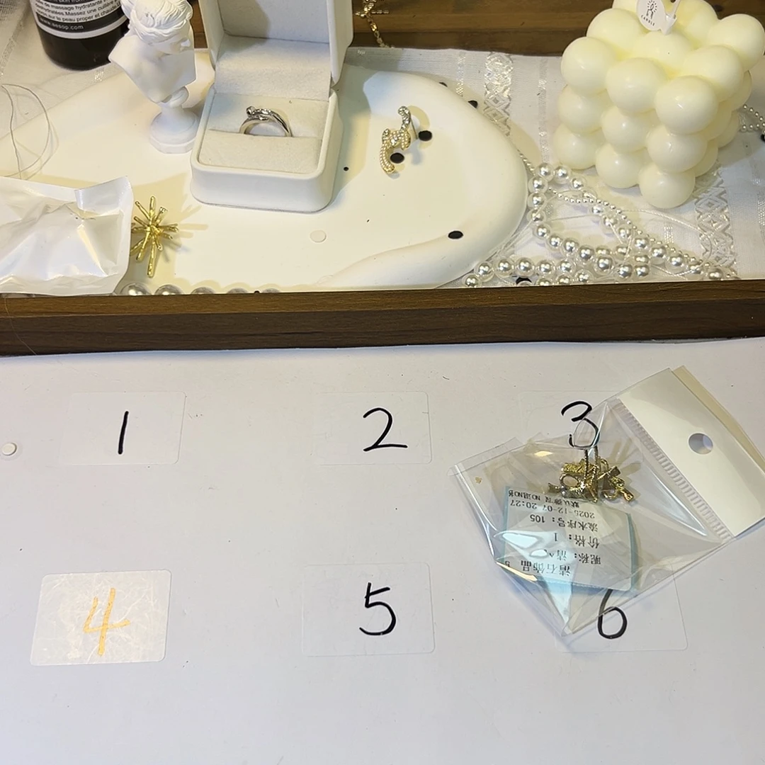 清***。琉璃纯铜合金耳饰111