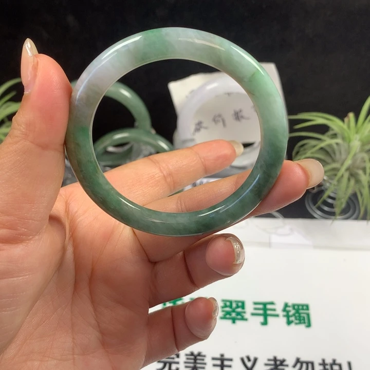 翡翠未镶嵌手镯15
