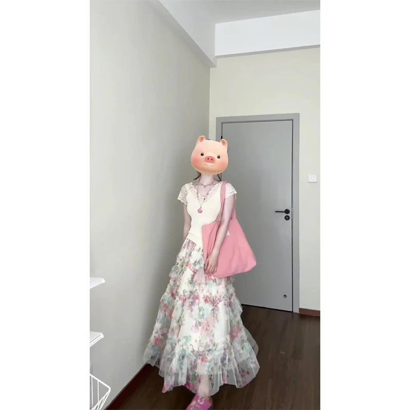 甜美网红流行小清新V领T恤短袖上衣百搭显瘦绝美碎花精致半身裙女