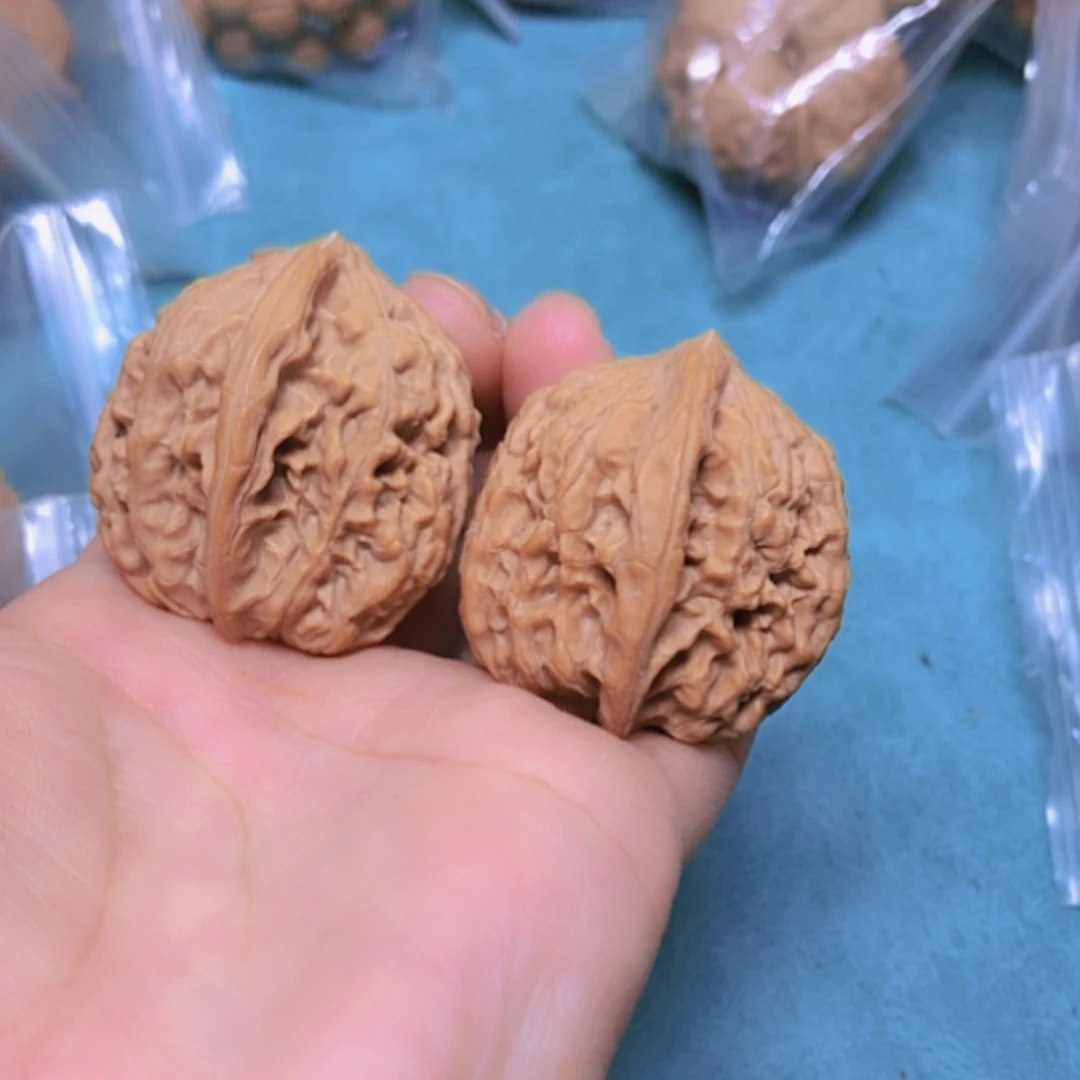 【闪购商品】摆件核桃35红锦鲤全品