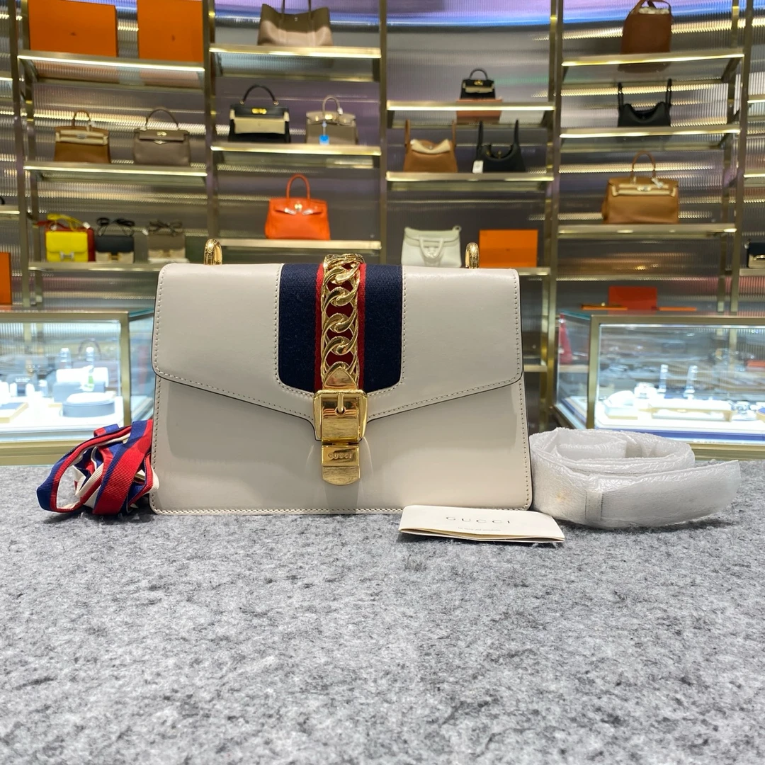 99新 GUCCI/古驰 Sylvie塞尔维亚 中号尺寸25.5×16×8 原价近2万