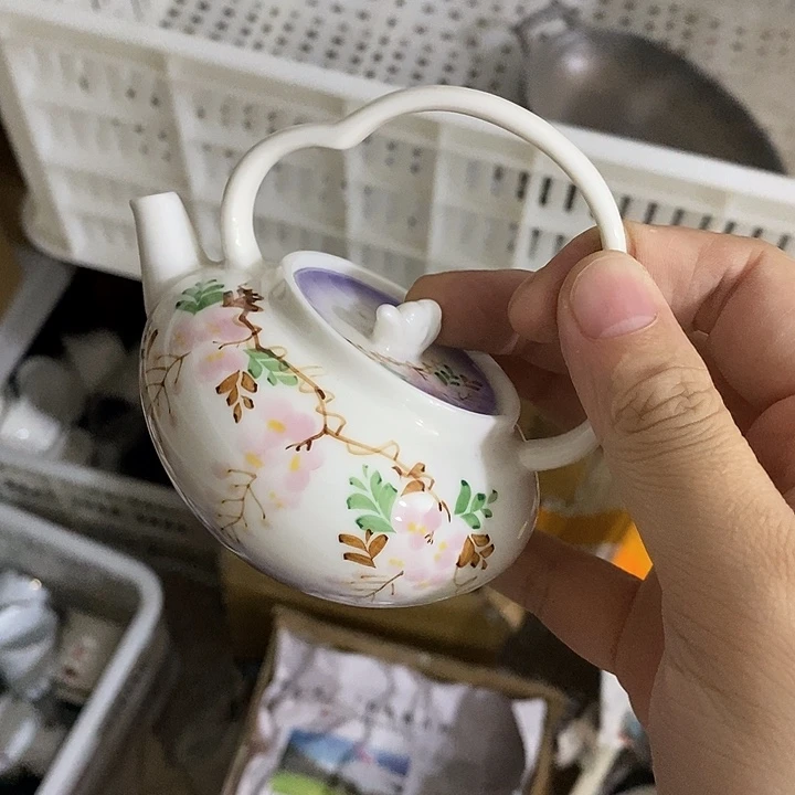 陶瓷艺术品及陶瓷制品