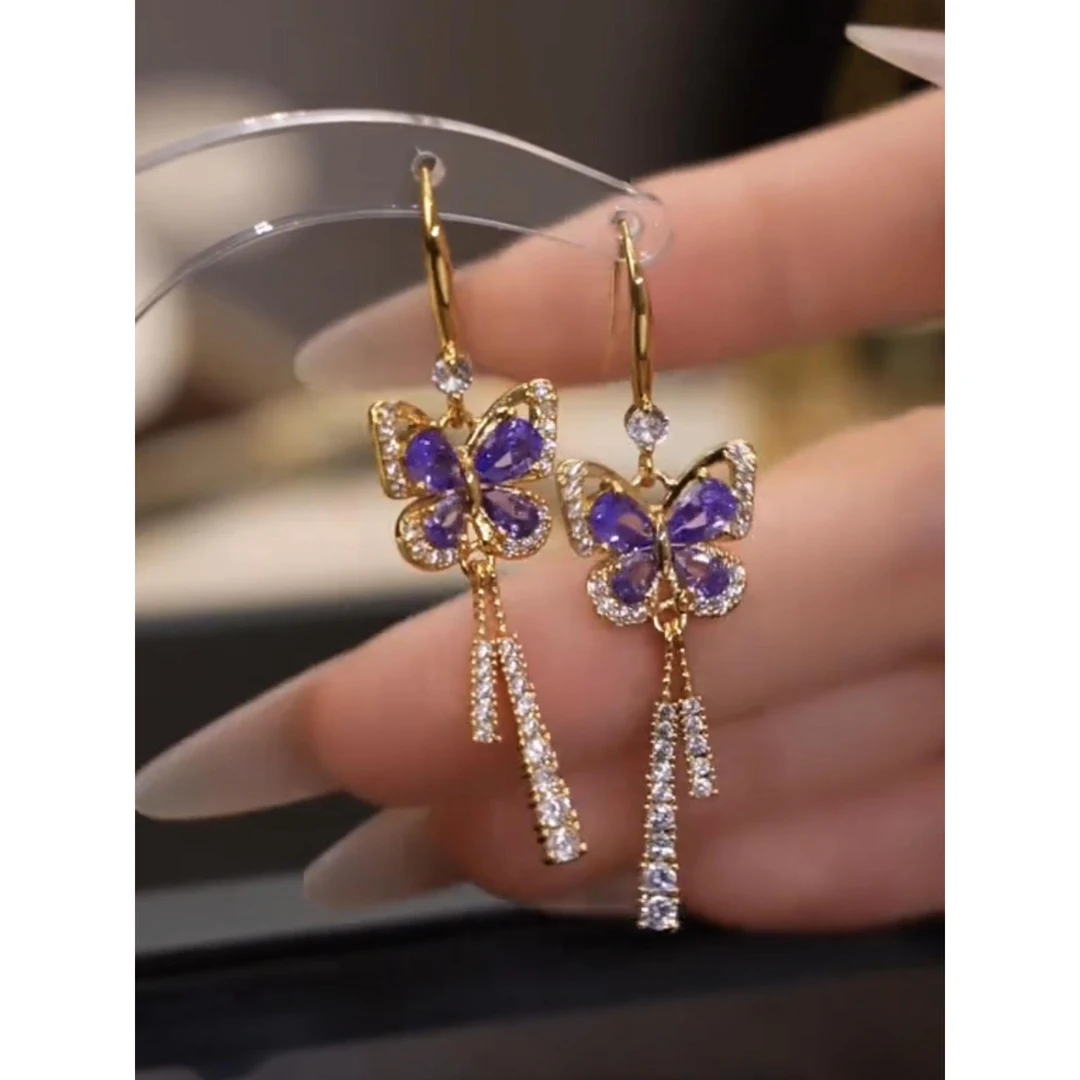 925银耳饰百搭 防过敏紫色锆石蝴蝶流苏耳环女性设计利基独特美