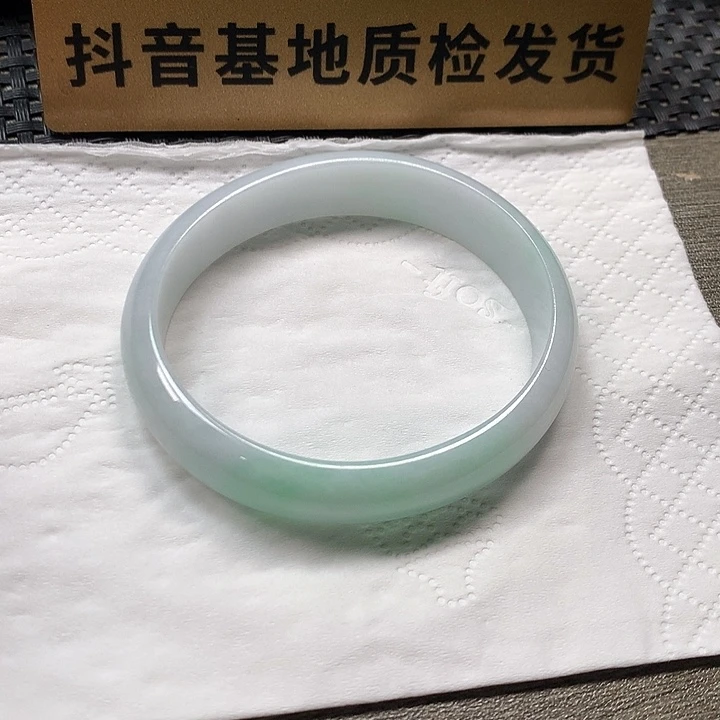 颈饰未镶嵌翡翠54.2贵妃