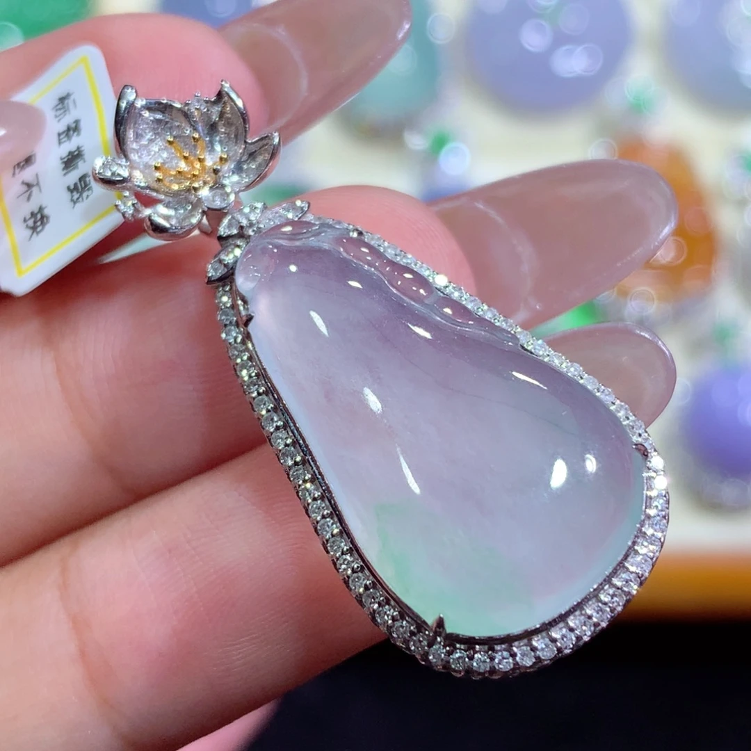 翡翠18K金镶嵌吊坠(不含链)