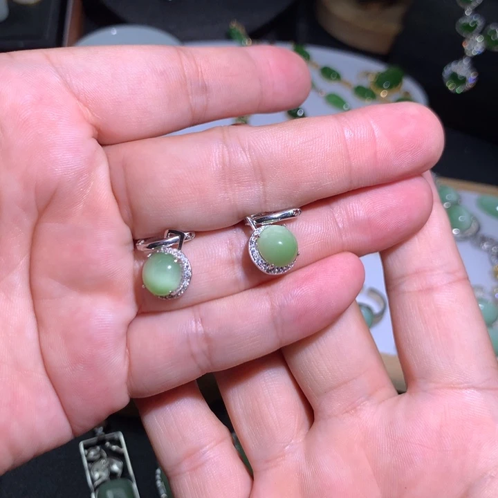 和田玉银S925镶嵌耳饰