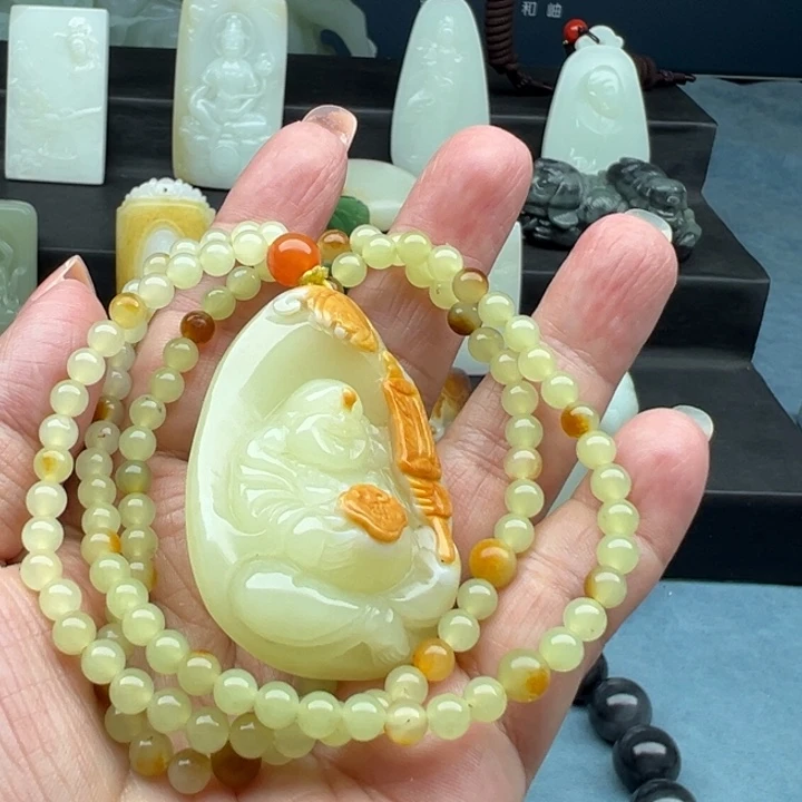 和田玉未镶嵌颈饰