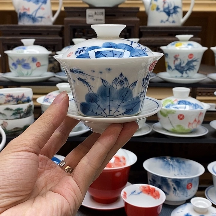 手绘荷花马蹄盖碗140cc釉下彩微瑕福利款