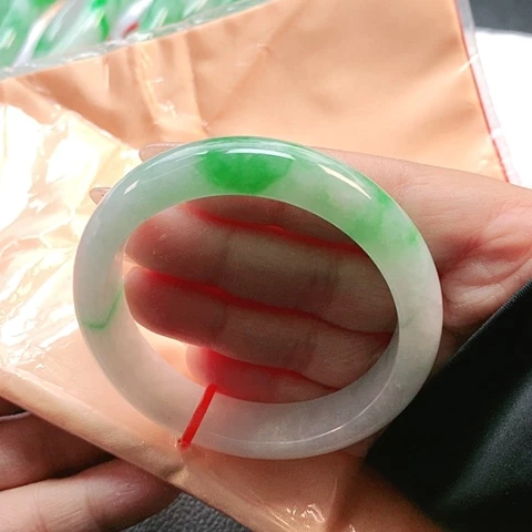 未镶嵌手镯翡翠0534